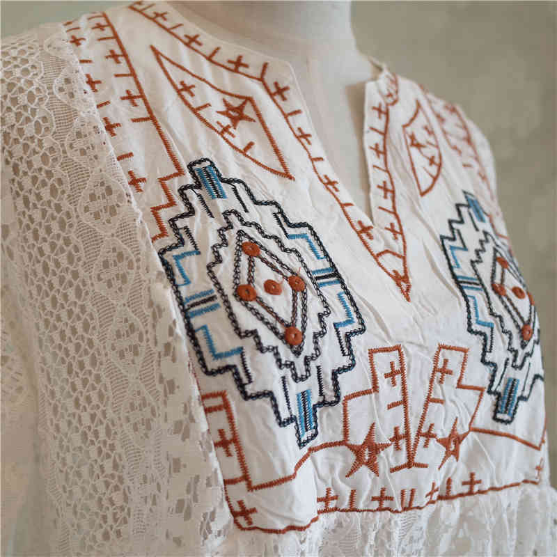 Lace Beach Cover up Pareo wear Swim suit Embroidery Playa Tunics for Swimwear Women Dress #Q770 210420