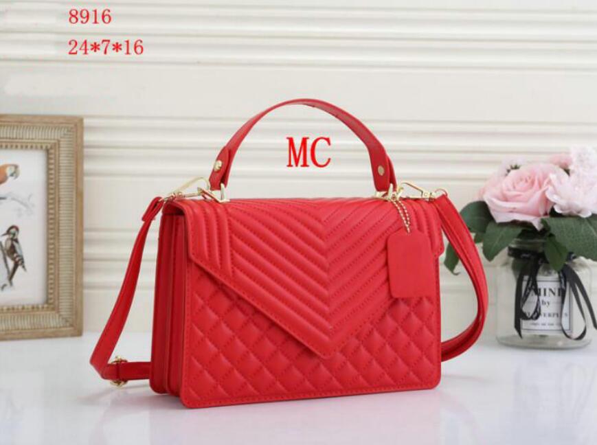 Women calfskin caviar classic Diamond quilted diagonal bag handbag chains double flap medium pu Leather crossbody shoulder bags, Red
Women calfskin caviar classic Diamond quilted diagonal bag handbag chains double flap medium pu Leather crossbody shoulder bags, Red