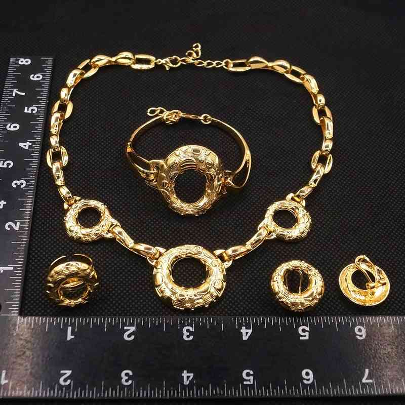Exaggerated Fashion Jewelry Set Color Preserving Zinc Alloy Necklace Earring Bracelet Four Piece Female