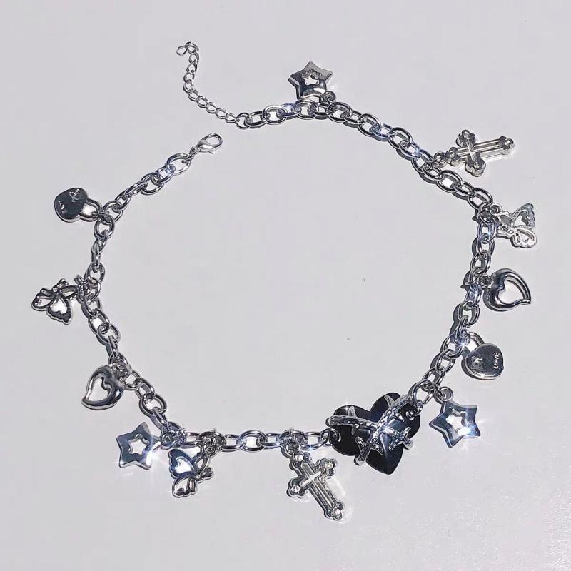 Chokers Gothic Vintage Butterfly Cross Lock Star Charms Necklaces Temperament Love Peach Heart Choker Necklace For Women Girlfriend Gift
Chokers Gothic Vintage Butterfly Cross Lock Star Charms Necklaces Temperament Love Peach Heart Choker Necklace For Women Girlfriend Gift