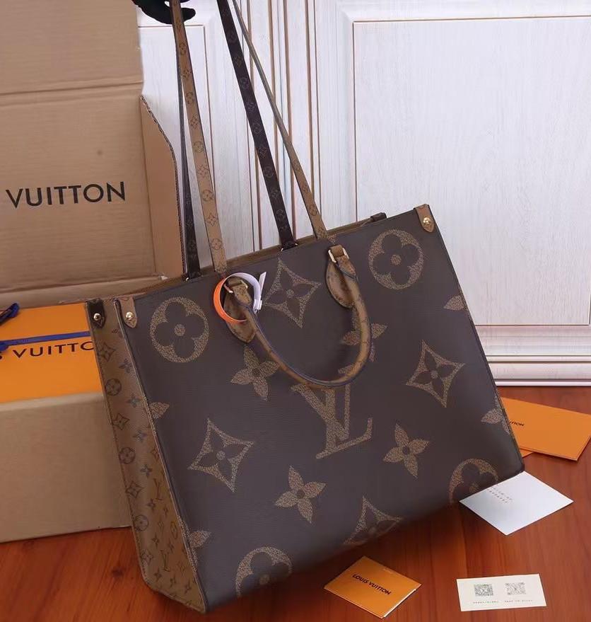 GGLVLouis
VittonYSL
VUTTON Handbags ONTHEGO Shoulder Bags Women Leather Luxury Designer Handbag Female Fashion Messenger Crossbody Bag Purse
GGLVLouis
VittonYSL
VUTTON Handbags ONTHEGO Shoulder Bags Women Leather Luxury Designer Handbag Female Fashion Messenger Crossbody Bag Purse