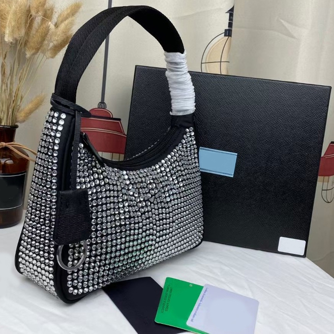 2000 Women's Short-Strap Shoulder Bags Luxurys Designer Axillary Pouch bag High Quality Nylon Purse with Diamond Desgin underarm bag Hobo Bags, Black
2000 Women's Short-Strap Shoulder Bags Luxurys Designer Axillary Pouch bag High Quality Nylon Purse with Diamond Desgin underarm bag Hobo Bags, Black