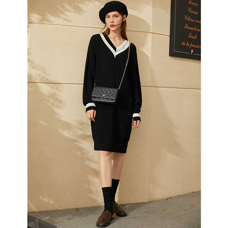 Minimalism Winter Women's Dress Fashion OLstyle Vneck Patchwork Knee-length Sweater Simple Female 12041035 210527