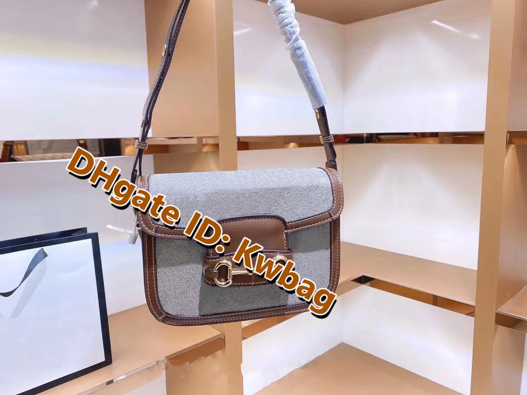 2021 Top quality Luxurys Designers Saddle bags printed 1955 Vintage Classic Camera Shoulder Bag women Fashion Handbags CrossBody handbag cellphone pocket Wallet, No bags
2021 Top quality Luxurys Designers Saddle bags printed 1955 Vintage Classic Camera Shoulder Bag women Fashion Handbags CrossBody handbag cellphone pocket Wallet, No bags