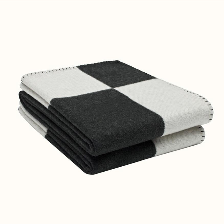 Letter Cashmere Blanket pillow case Crochet Soft Wool Portable Warm Plaid Sofa Bed Fleece Knitted Throw Towell Cape Blankets pillowcase Cushion
Letter Cashmere Blanket pillow case Crochet Soft Wool Portable Warm Plaid Sofa Bed Fleece Knitted Throw Towell Cape Blankets pillowcase Cushion