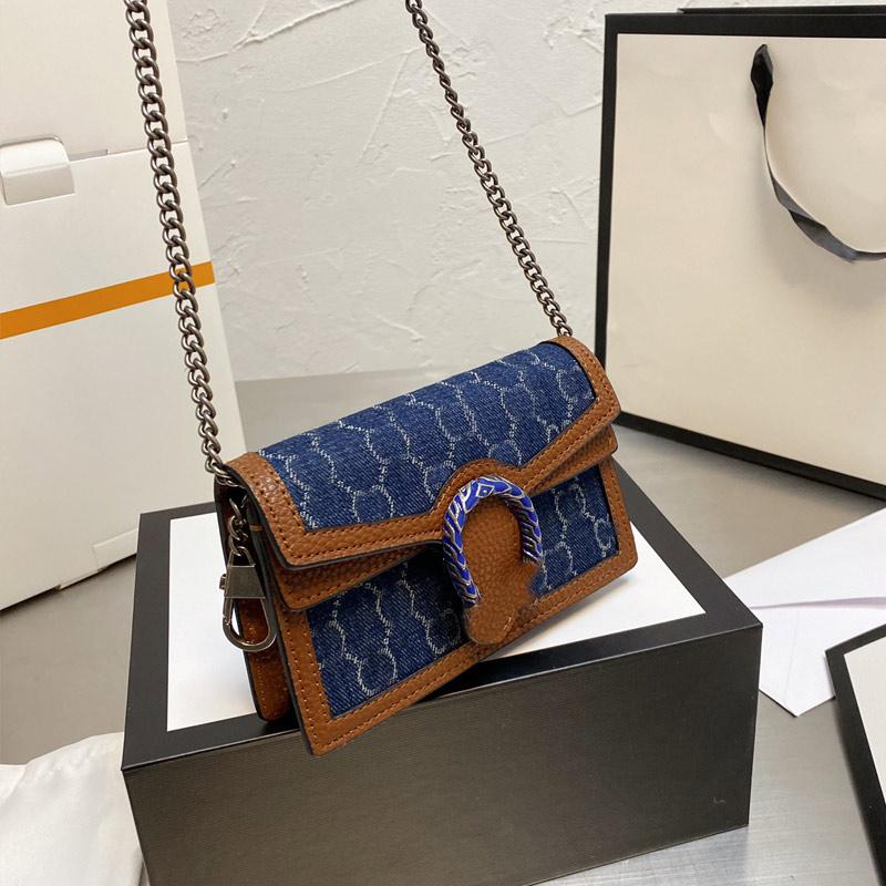 Women Cowboy Crossbody Bags G Purse Shoulder Bag Genuine Leather Printing Silver Chain Classic Snake Logo Cross Body Wallet High Quality 17cm
Women Cowboy Crossbody Bags G Purse Shoulder Bag Genuine Leather Printing Silver Chain Classic Snake Logo Cross Body Wallet High Quality 17cm