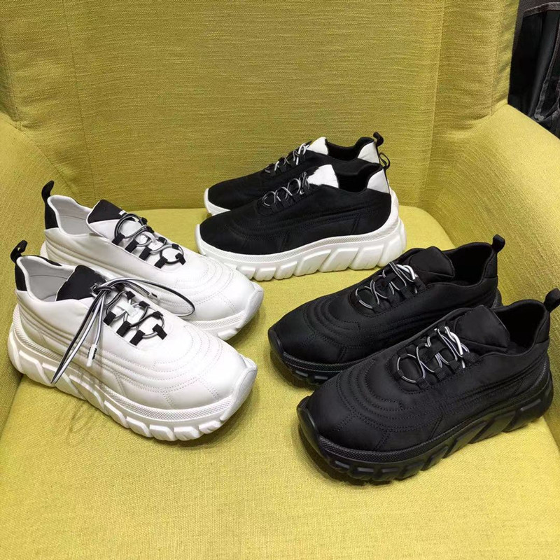 Brand Style Designer Unisex Shoes Runaway Couple Sports Pure Color Casual Comfortable Travel Quality High Version P Home Lightweight Clothing Top factory sources, White
Brand Style Designer Unisex Shoes Runaway Couple Sports Pure Color Casual Comfortable Travel Quality High Version P Home Lightweight Clothing Top factory sources, White