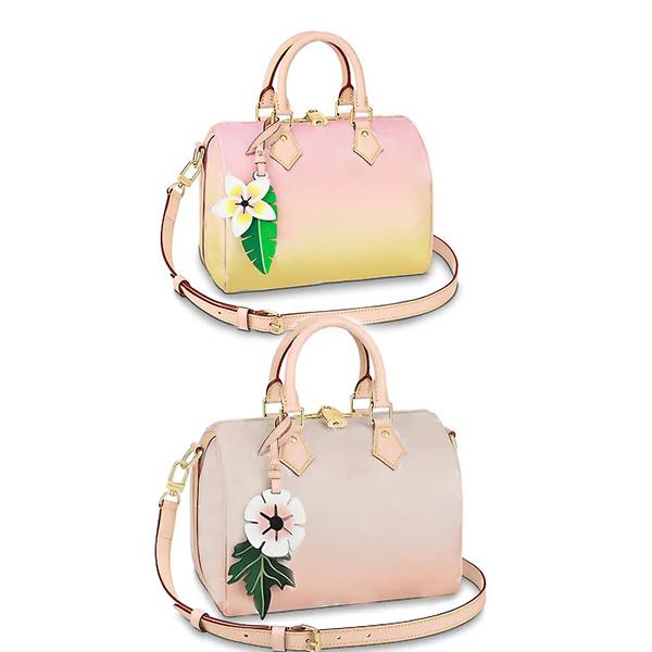 M45724 Women Luxury SPEEDY BANDOULIÈRE 25 handbag Boston bag Summer Colored canvas Letter print Flower Ornaments Large-capacity Travel Crossbody Shoulder Purses, Other options
M45724 Women Luxury SPEEDY BANDOULIÈRE 25 handbag Boston bag Summer Colored canvas Letter print Flower Ornaments Large-capacity Travel Crossbody Shoulder Purses, Other options