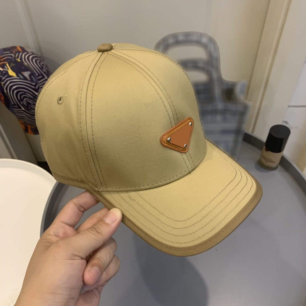 New men's and women's baseball cap duck tongue caps Street hip hop fashion piece trend adjustable high-quality tourism summer sunshade, Estra costs
New men's and women's baseball cap duck tongue caps Street hip hop fashion piece trend adjustable high-quality tourism summer sunshade, Estra costs