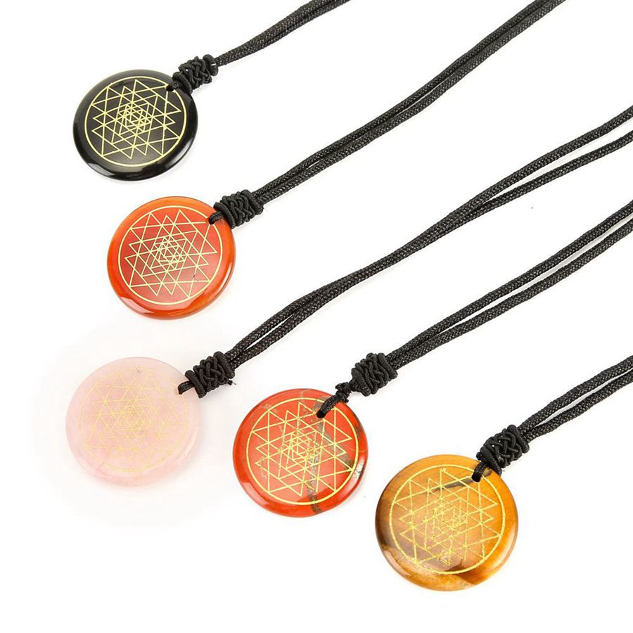 Natural Stone Charm Fashion Pendant Engraved European American Sri Yantra Pattern Reiki Symbol Necklace Amethyst Rose Quartz Healing Crystal Jewelry Wholesale
Natural Stone Charm Fashion Pendant Engraved European American Sri Yantra Pattern Reiki Symbol Necklace Amethyst Rose Quartz Healing Crystal Jewelry Wholesale