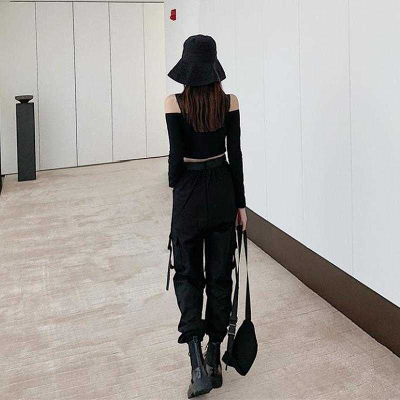 QWEEK Gothic Black Cargo Pants Women Hippie Streetwear Autumn Harajuku Loose Trousers For Female Rave Punk Straight Oversize 211006