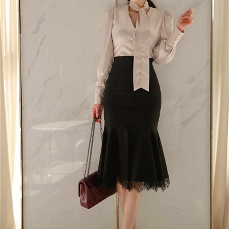 Spring Office Ladies 2 Pieces Set Women Long Puff Sleeve V-neck Beige Blouse Shirt+Lace patchwork Mermaid Skirt Suit 210529