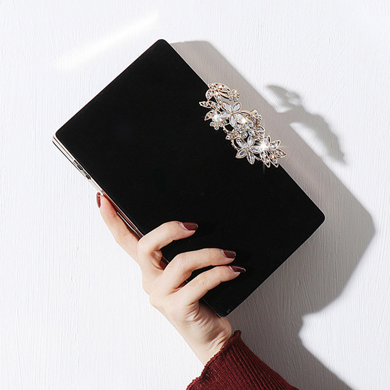Women's Evening Clutch Bag Party Black Purse Exquisite Diamond Flower Lock Wedding Velour Handbag Shoulder
Women's Evening Clutch Bag Party Black Purse Exquisite Diamond Flower Lock Wedding Velour Handbag Shoulder