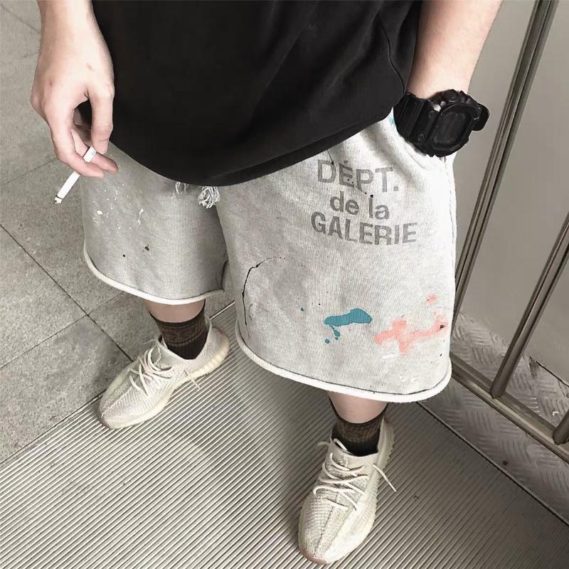 Men' T-Shirts Gallery Dept Handmade High Street Retro Ink Stamping Letter Logo Printed Shorts, And Women' Pants, Black
Men' T-Shirts Gallery Dept Handmade High Street Retro Ink Stamping Letter Logo Printed Shorts, And Women' Pants, Black