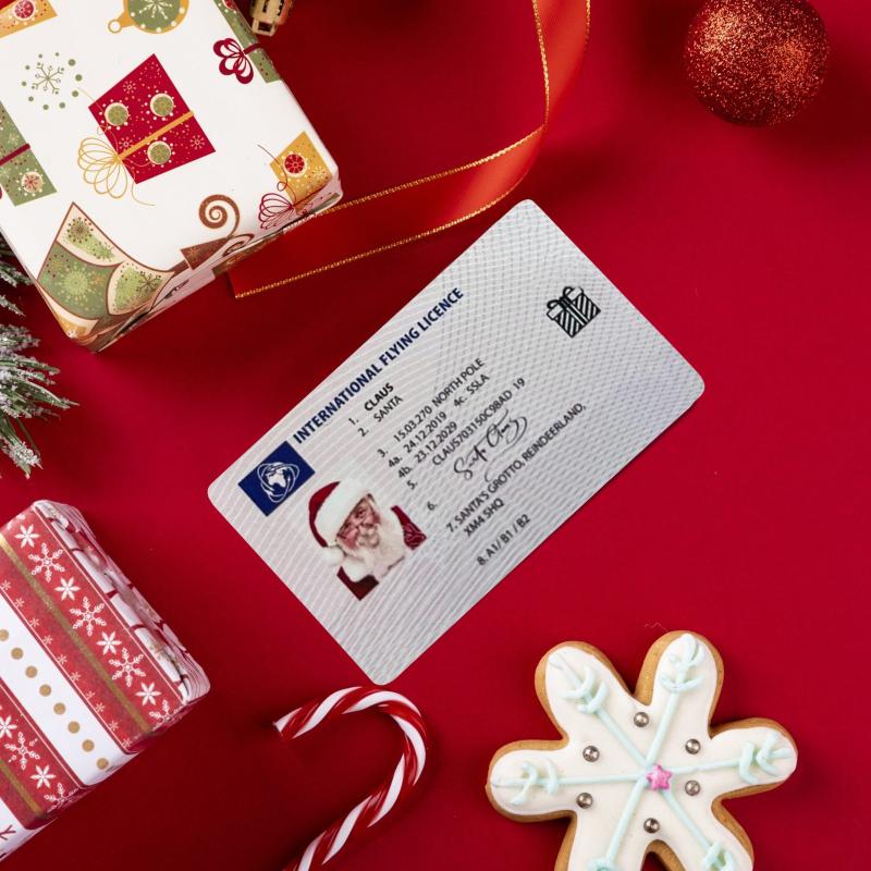 Greeting Cards Santa Claus Lost Driving Licence, Father Christmas Eve Keepsake, Xmas Box
Greeting Cards Santa Claus Lost Driving Licence, Father Christmas Eve Keepsake, Xmas Box