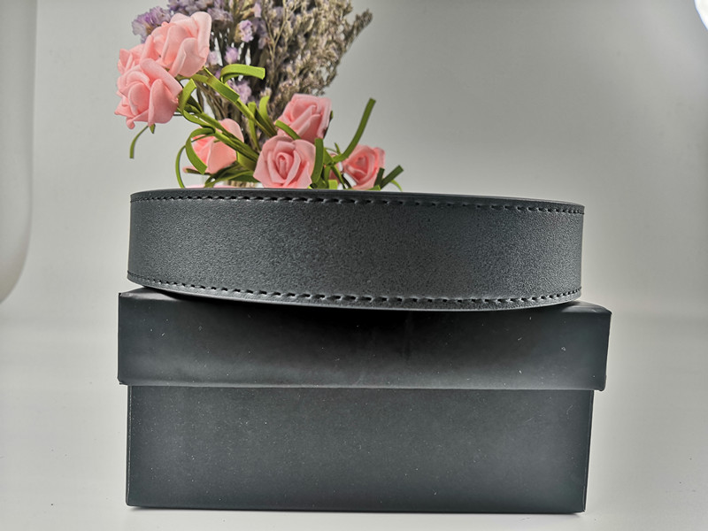 Y 2021 2cm to 3cm luxury women's fashion vintage belt designer classic leather, manufacturer's source, multi-color optional, Red
Y 2021 2cm to 3cm luxury women's fashion vintage belt designer classic leather, manufacturer's source, multi-color optional, Red