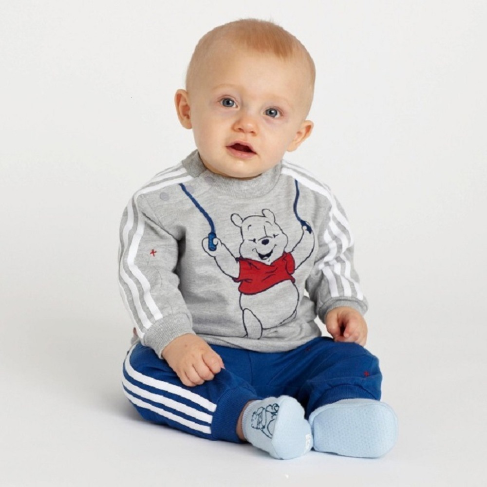 Boys and girls suits Children's spring boys' suit children's bear sweater casual pants, White
Boys and girls suits Children's spring boys' suit children's bear sweater casual pants, White