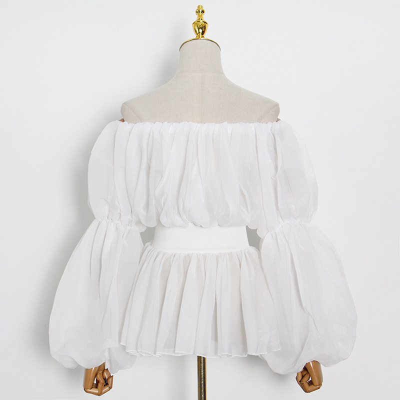 Chic Fashion Slash Neck Lantern Sleeve Shirts Women Elegant Temperament Office Lady Blouses Spring Solid Pleated Tops 210525