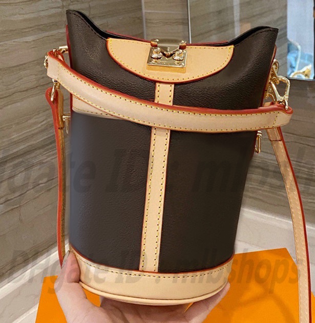 High Quality Luxurys L Designer Fashion Famous handbags shoulder bags bucket bag women printing crossbody purse French fries handbag 2021 Totes Clutch Bags, No bags
High Quality Luxurys L Designer Fashion Famous handbags shoulder bags bucket bag women printing crossbody purse French fries handbag 2021 Totes Clutch Bags, No bags