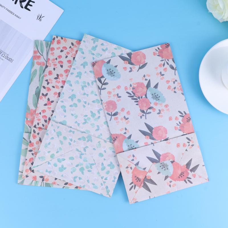 Gift Wrap 12 Pcs Floral Paper Candy Boxes Wedding Delicate Holders Chocolate Treat Party Favors (Random Color)
Gift Wrap 12 Pcs Floral Paper Candy Boxes Wedding Delicate Holders Chocolate Treat Party Favors (Random Color)