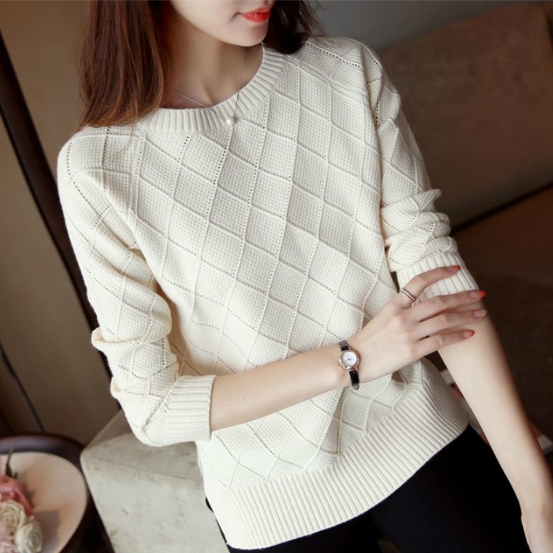 Autumn and winter solid color wild sweater bottoming shirt women's loose long-sleeved round neck pullover 210527
Autumn and winter solid color wild sweater bottoming shirt women's loose long-sleeved round neck pullover 210527