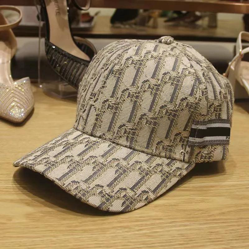 luxurys desingers cool mens baseball cap woman letters trendy sun shade protection print hats ladies ponytail baseball hat 5 colors embroidered sunscreen pretty, Black
luxurys desingers cool mens baseball cap woman letters trendy sun shade protection print hats ladies ponytail baseball hat 5 colors embroidered sunscreen pretty, Black