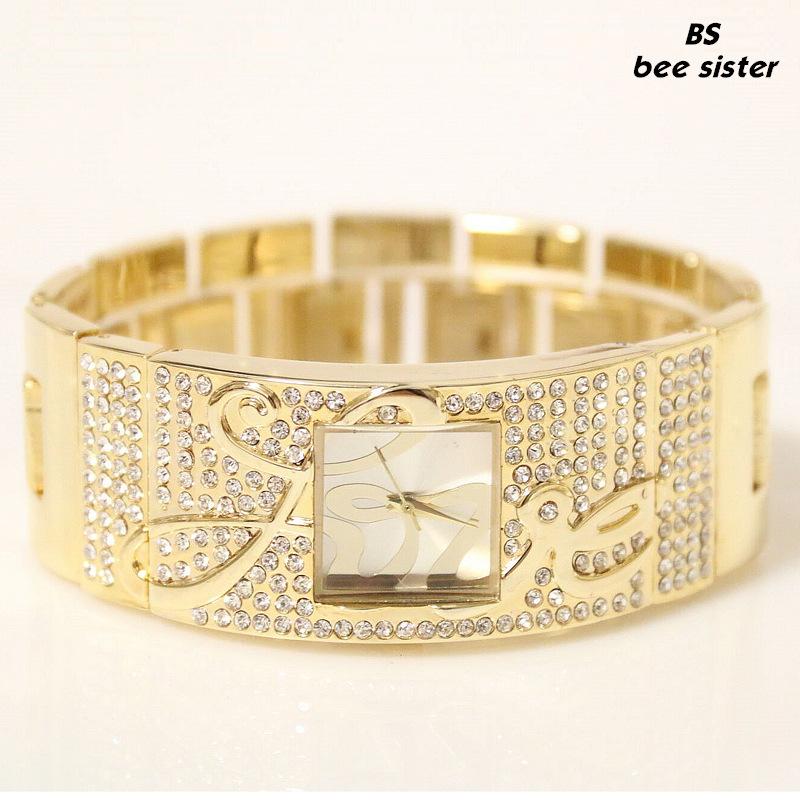 Wristwatches Gold Ladies Water Resistant 30bar Woman's Diamond Quartz Watches Female Feminine Bracelet Watch, White
Wristwatches Gold Ladies Water Resistant 30bar Woman's Diamond Quartz Watches Female Feminine Bracelet Watch, White