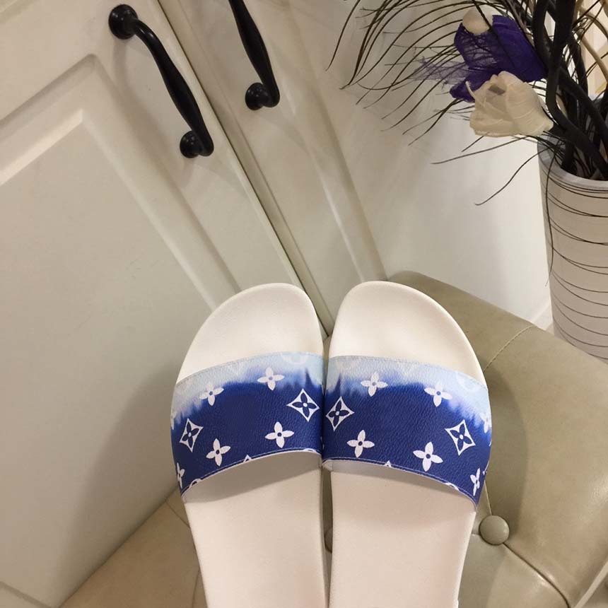Slippers 2021 Men Designers Slides Womens Sandals slipper women sandal Floral Man Flat Bottoms striped Beach Casual Outdoor Platfo, Orange
Slippers 2021 Men Designers Slides Womens Sandals slipper women sandal Floral Man Flat Bottoms striped Beach Casual Outdoor Platfo, Orange
