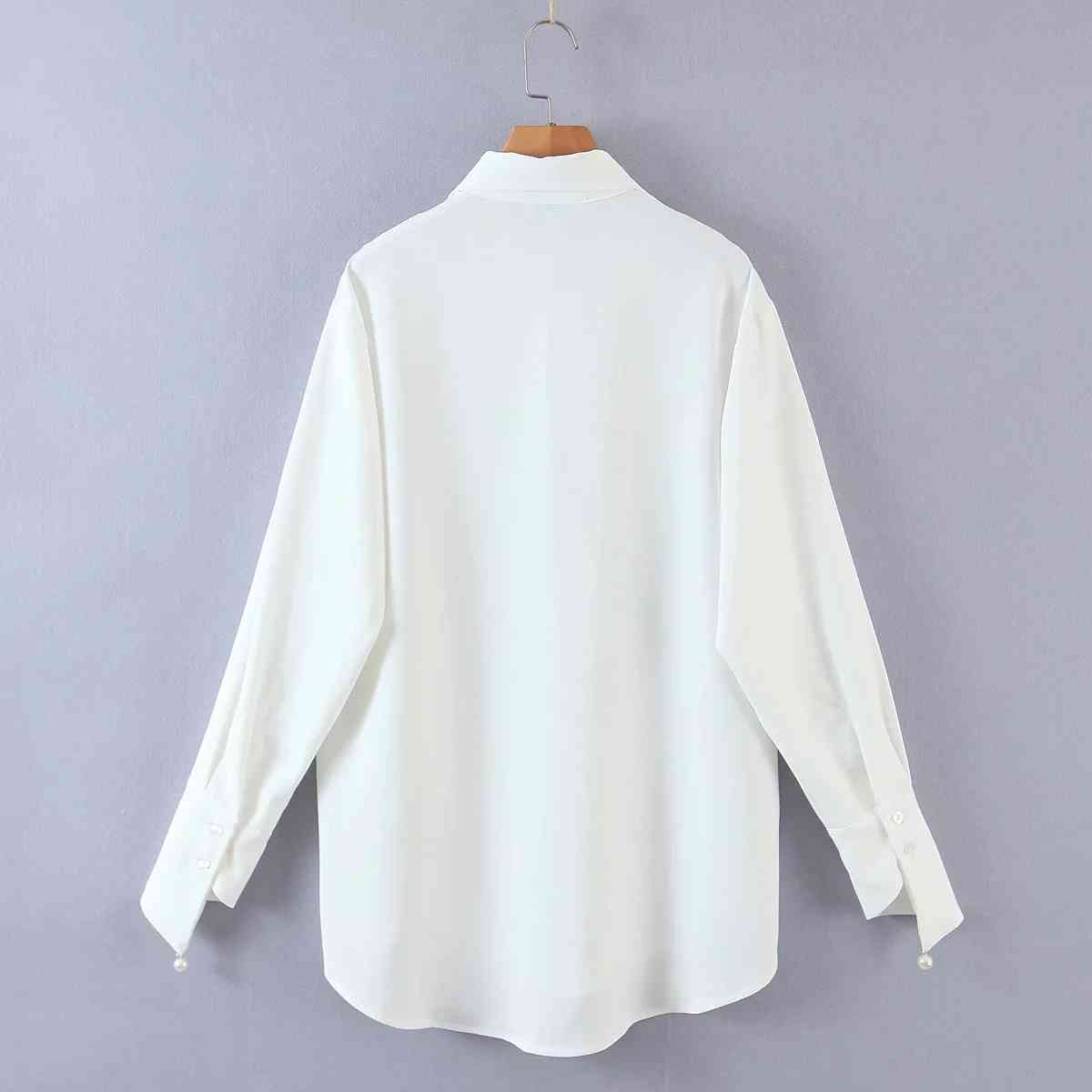 Solid Fashion Pearl Women Shirt Spring Summer Vintage Long Sleeve Simple Button-Up Office Lady Chic Blouse Outwear 210521