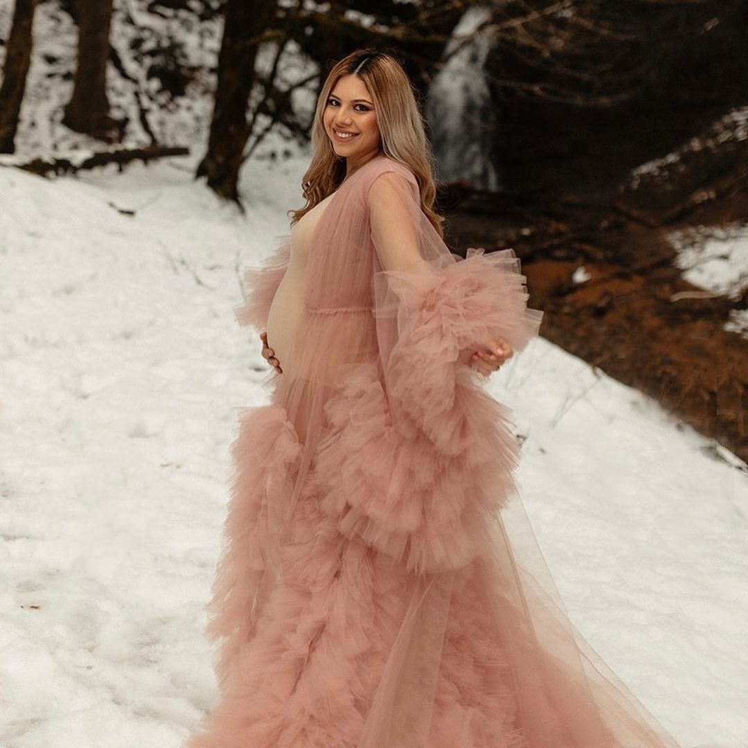 Ruffles Pink Kimono Women Dresses Robe for Photoshoot Extra Puffy Sleeves Prom Gowns African Cape Cloak Maternity Dress Photography