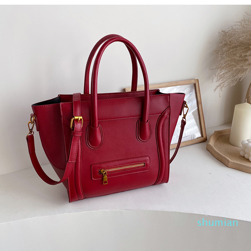 Women Large Capacity Handbag Shoulder Bags New Fashion Casual PU Litchi Platinum Pattern Bag Diagonal Zipper Shoulder Bag, Black
Women Large Capacity Handbag Shoulder Bags New Fashion Casual PU Litchi Platinum Pattern Bag Diagonal Zipper Shoulder Bag, Black