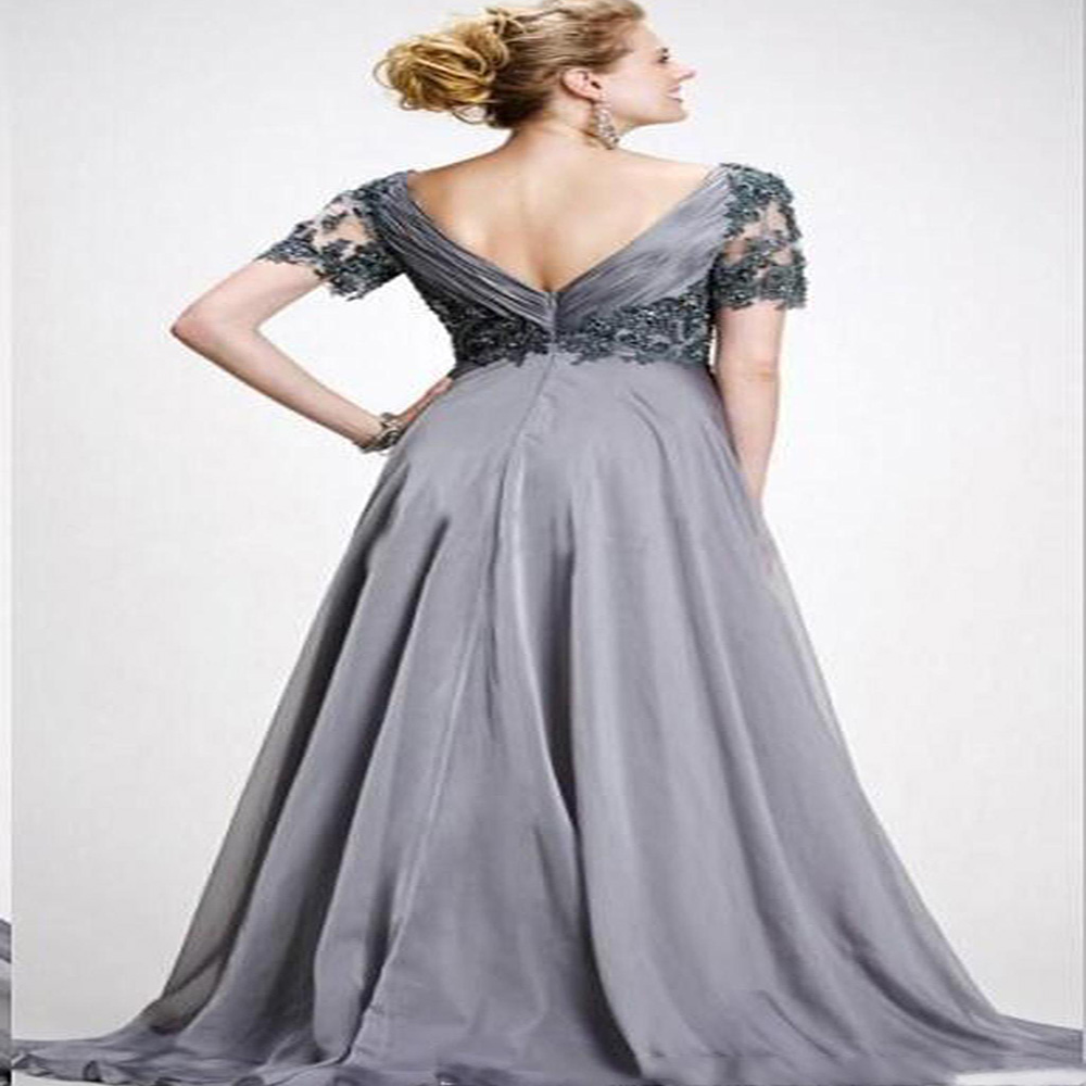Elegant Gray Vintage Mother Of The Bride Dresses Sexy V Neck Chiffon Lace A Line Backless Wedding Guest Dress 2021 Evening Gown robes de soirée Longue