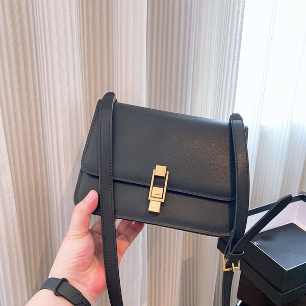 High-end luxury bag leather clutch 19 series authentic ladies fashion all-match flap lock calfskin retro one-shoulder messenger female bags
High-end luxury bag leather clutch 19 series authentic ladies fashion all-match flap lock calfskin retro one-shoulder messenger female bags