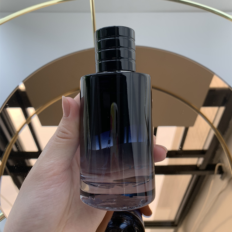 High-End The good christmas gift Wilderness Perfume Good Quality parfum deodorant sauvage Perfumes Fragrance EAU DE TOILETTE Attractive Men 100ML
High-End The good christmas gift Wilderness Perfume Good Quality parfum deodorant sauvage Perfumes Fragrance EAU DE TOILETTE Attractive Men 100ML