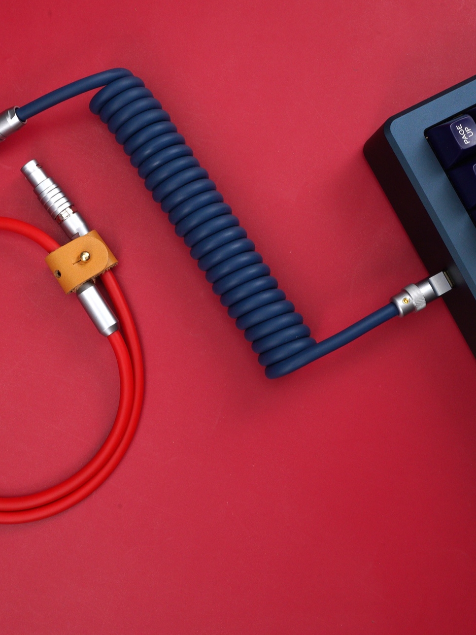 Geekcable Handmade Customized Mechanical Keyboard Data Cable Super Elastic Series Rear Aviation Rubber Coil Navy Blue And Red