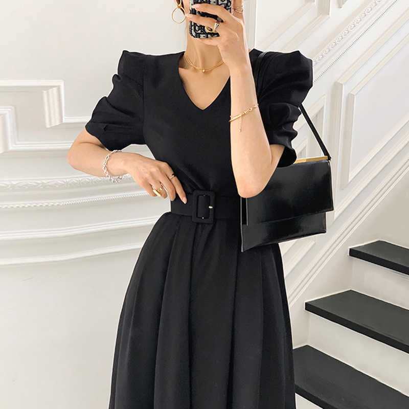 Korejpaa Women Jumpsuits Summer Korean Chic Elegant Temperament V-Neck Tie Waist Slimming Puff Sleeve Wide-Leg Trousers 210526