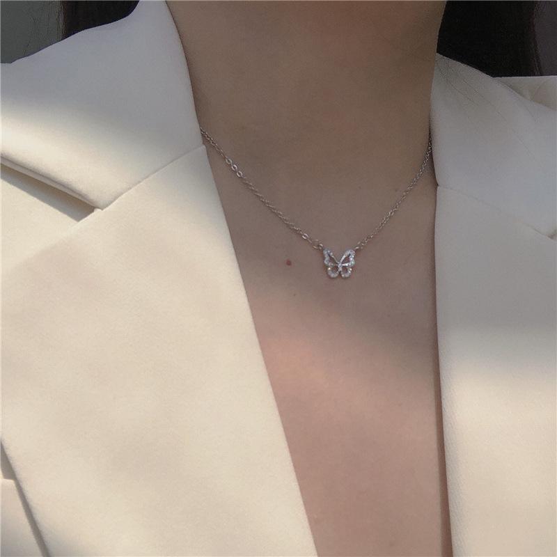 Pendant Necklaces Fashion Butterfly Necklace Clavicle Chain Does Not Fade Light Luxury Niche Temperament Women's Jewelry Gift
Pendant Necklaces Fashion Butterfly Necklace Clavicle Chain Does Not Fade Light Luxury Niche Temperament Women's Jewelry Gift