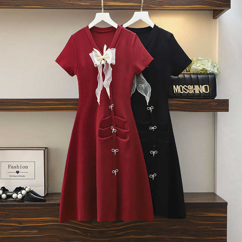 S-3XL plus size women Summer thin kint dress short sleeve v neck fashion bow slim A line short Office dresses vestido 210604, Black
S-3XL plus size women Summer thin kint dress short sleeve v neck fashion bow slim A line short Office dresses vestido 210604, Black