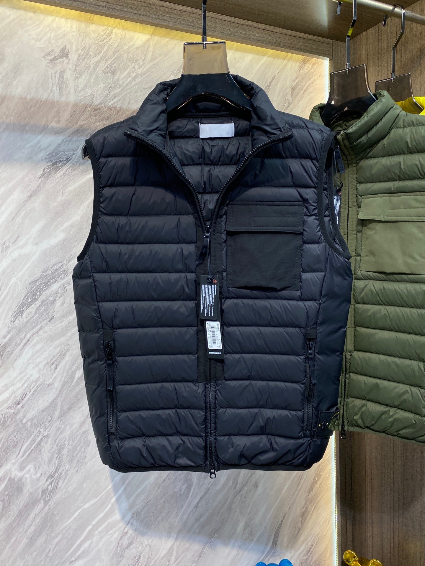 super stone unisex white duck cp compass badge sleeveless down jacket vest island, Black
super stone unisex white duck cp compass badge sleeveless down jacket vest island, Black