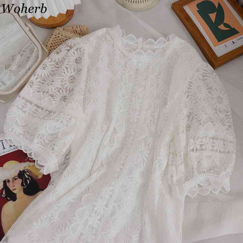 Chic Embroidery Lace Blouse Women Tops Summer Vintage Lantern Sleeve Causal Solid Shirt Korean Elegant Blusas 210519