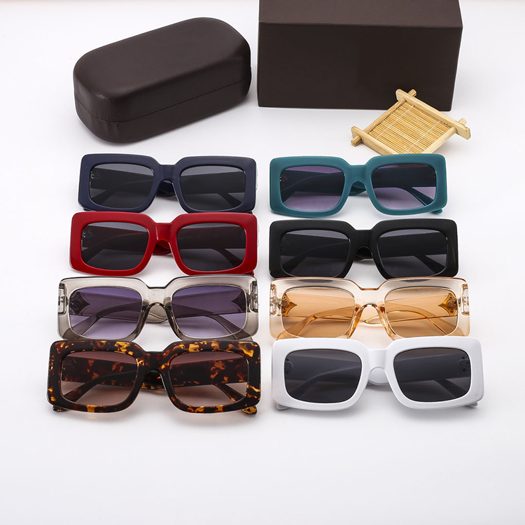 Fashion UV400 men's and women's Retro plate summer beach Frame Sunglasses Sun fashion glasses classic glasses, White;black
Fashion UV400 men's and women's Retro plate summer beach Frame Sunglasses Sun fashion glasses classic glasses, White;black