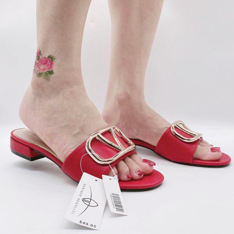 Slippers Sexy Slides PU Leather Outdoor Low Heeled Beach Sandals Summer Women Shoes Italian Ladies Girls, 1551-10purple
Slippers Sexy Slides PU Leather Outdoor Low Heeled Beach Sandals Summer Women Shoes Italian Ladies Girls, 1551-10purple