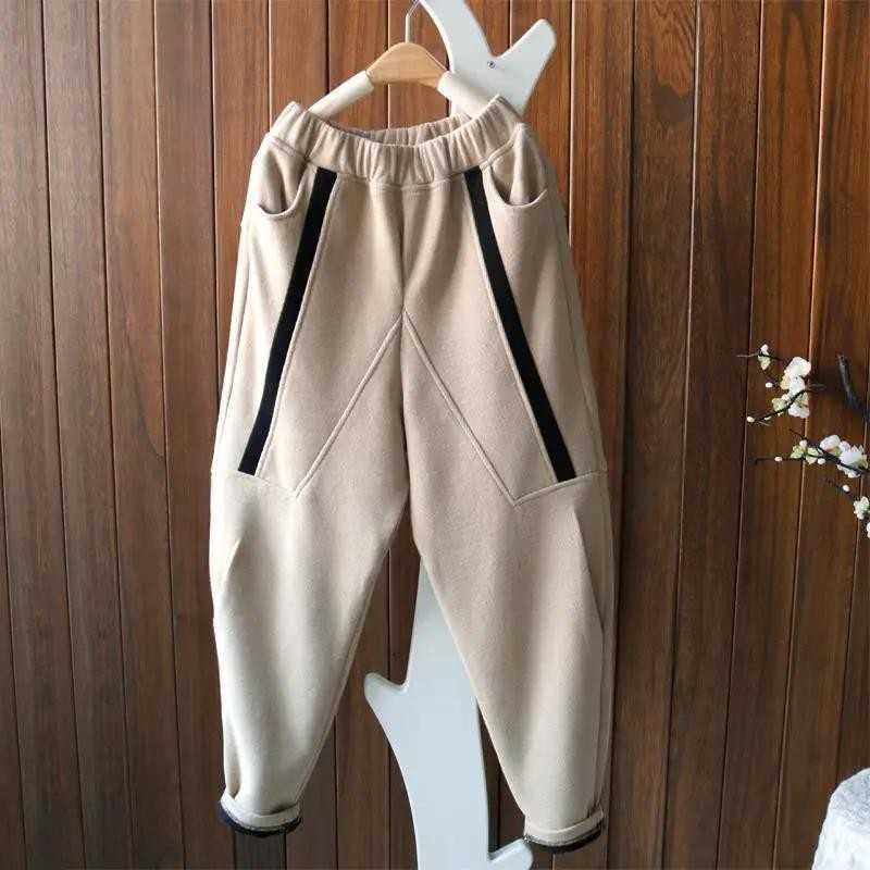 Arrival Winter Women Loose Casual Elastic Waist Harem Pants Warmth Thicken Cotton Knitted Pocket Patchwork Pants W69 210608, Brown
Arrival Winter Women Loose Casual Elastic Waist Harem Pants Warmth Thicken Cotton Knitted Pocket Patchwork Pants W69 210608, Brown