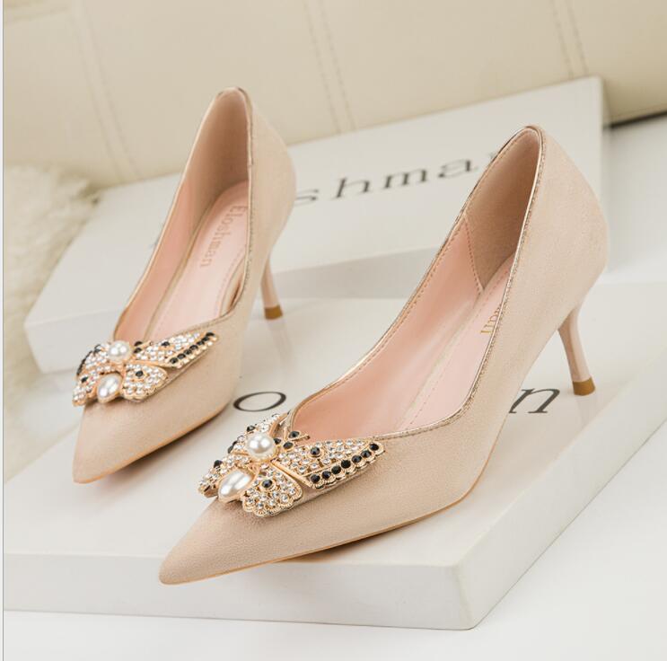 New Designer High Heels Rhinestone Butterfly Suede Woman Pumps Party Ladies Crystal Buckle Wedding Shoes Plus Size, Black
New Designer High Heels Rhinestone Butterfly Suede Woman Pumps Party Ladies Crystal Buckle Wedding Shoes Plus Size, Black