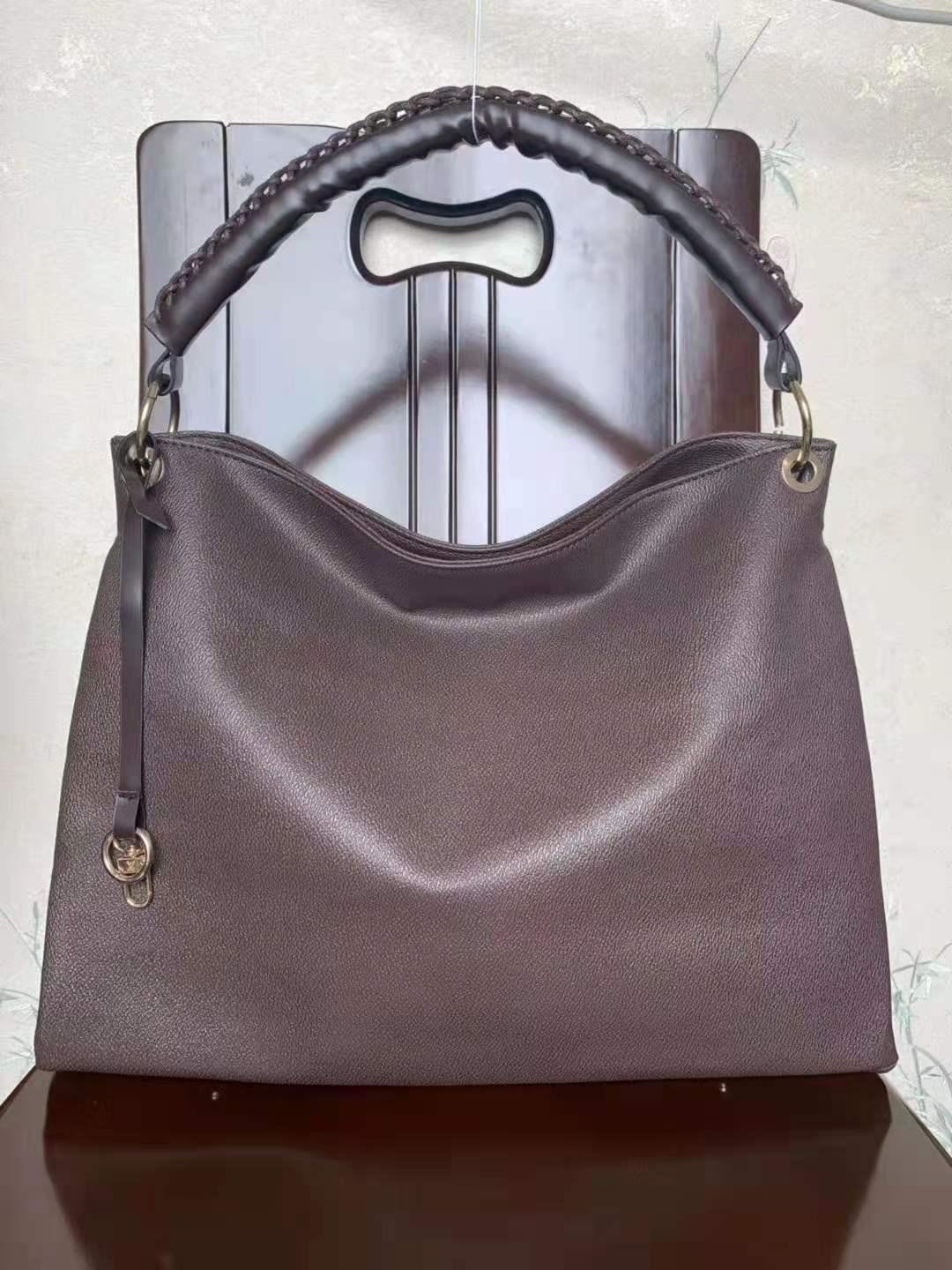 Tote Fashion Designer Luxurys Hangbag Clutch Designer bags Handbags Leather Women Shoulder Bags Messenger Crossbody Bag Women Leather Crossbody Shoulder Bags, Coffee
Tote Fashion Designer Luxurys Hangbag Clutch Designer bags Handbags Leather Women Shoulder Bags Messenger Crossbody Bag Women Leather Crossbody Shoulder Bags, Coffee