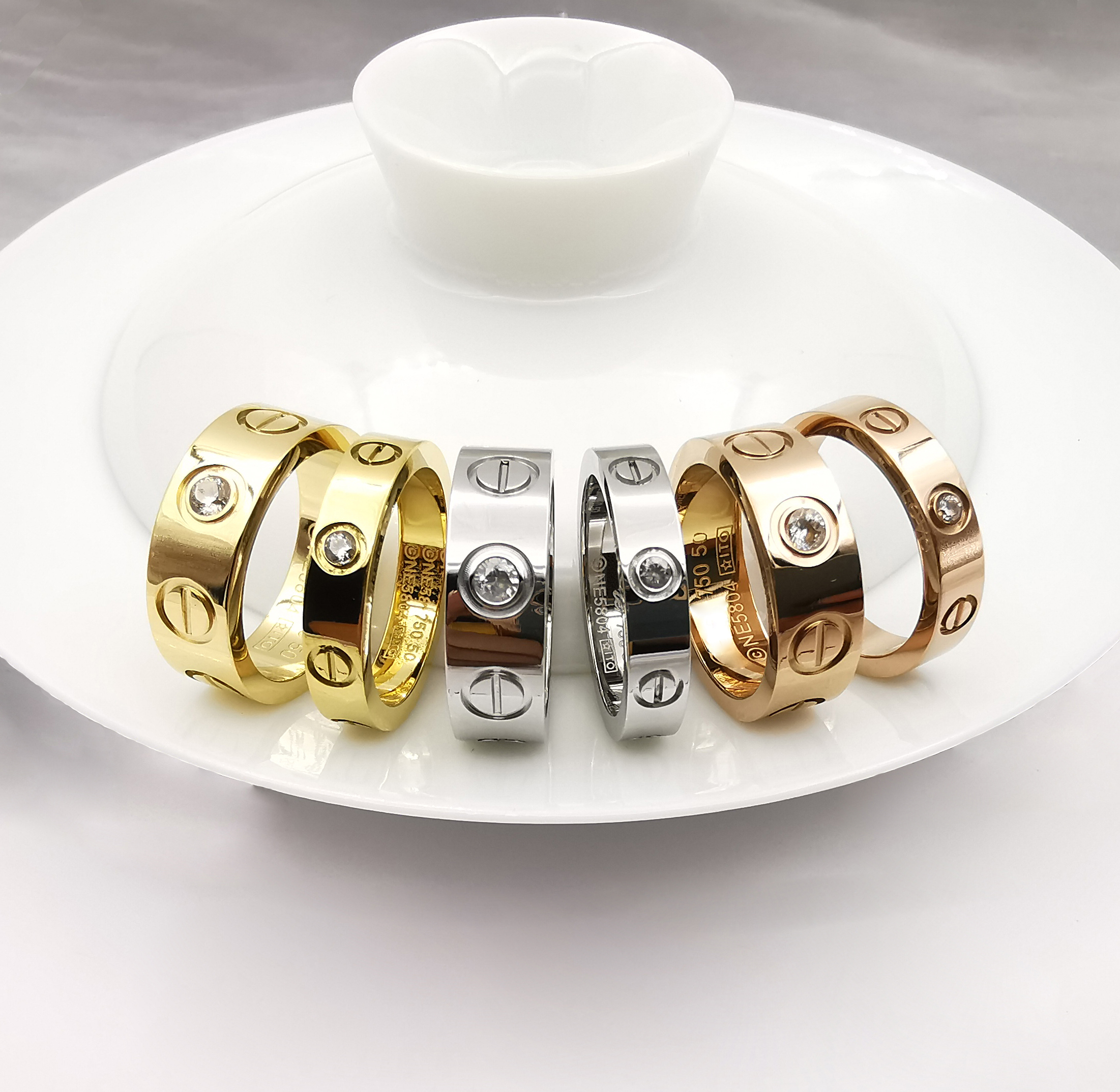 Luxury Jewelry 4mm 6mm Love Ring Set Diamond Rose Gold Designers Rings for Couples Wedding or Gift With Original Case
