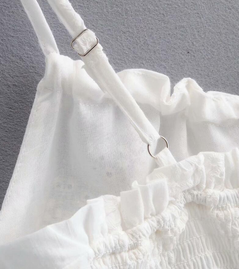 Embroidery Hollow Out Lacing up V neckline Camis Women Summer Ruched Short Tank Tops Retro Cool Girl Sexy Slim Crop Top Tees 210429