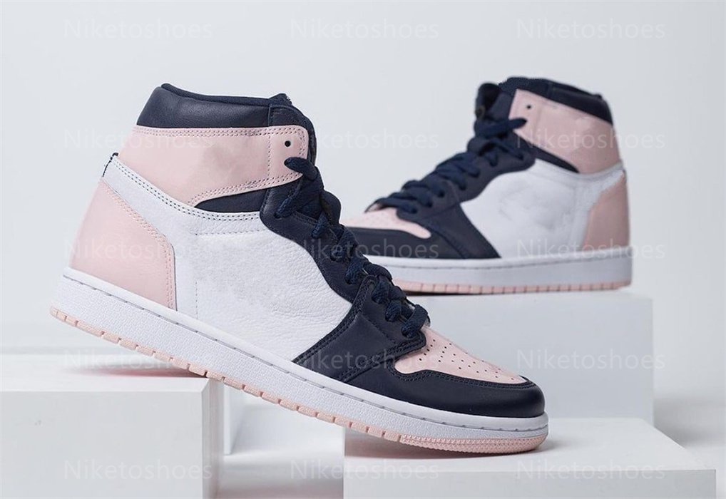1 High OG Bubble Gum Sports Sneakers designer shoe Atmosphere White Laser Pink Obsidian Trainers Jumpman Basketball Shoes
1 High OG Bubble Gum Sports Sneakers designer shoe Atmosphere White Laser Pink Obsidian Trainers Jumpman Basketball Shoes