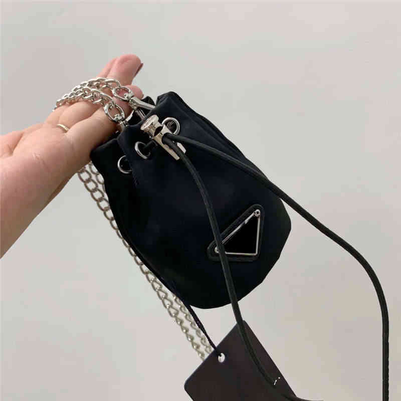 Women Keychains Small Bag Long Chain Shoulder Messenger Bags Drawstring Classic Hand Bag Bucket Waist Keychain 
Women Keychains Small Bag Long Chain Shoulder Messenger Bags Drawstring Classic Hand Bag Bucket Waist Keychain