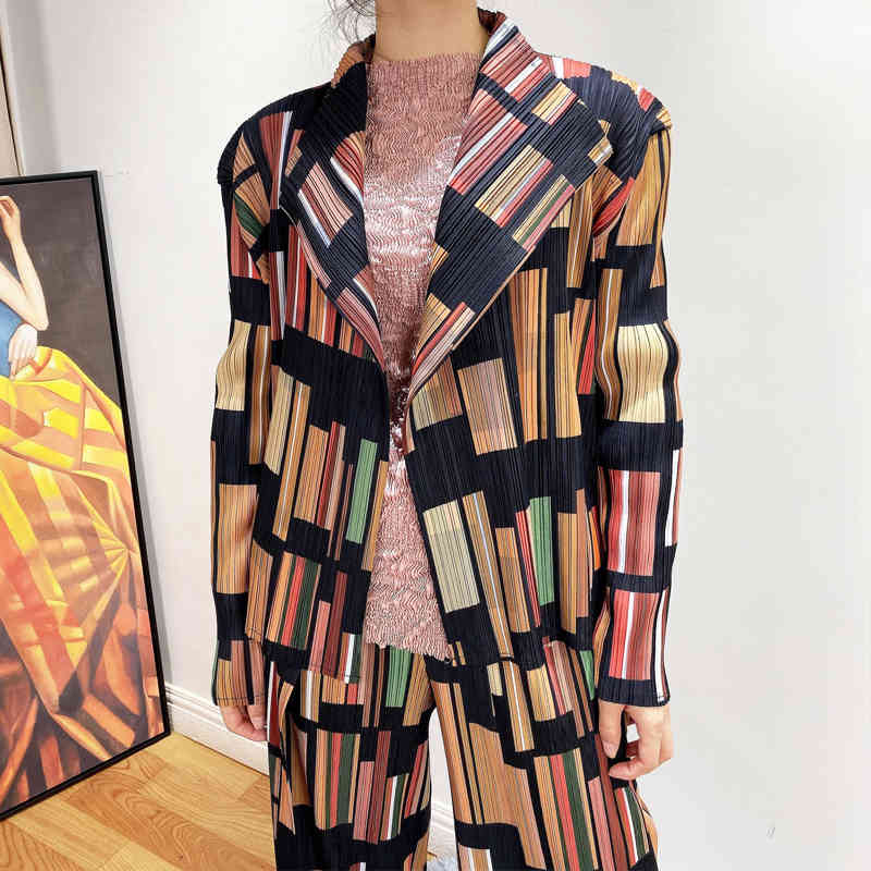 WQJGR Jacket Women Striped Turn-down Collar Sleeveless Women Coats and Jackets Fold Printing Fashion Women Clothes 210507